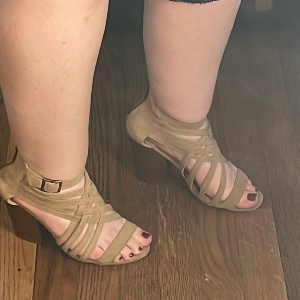 size 7 block heels